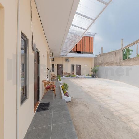 Tangkil  Rumah Panda Guesthouse Redpartner מראה חיצוני תמונה