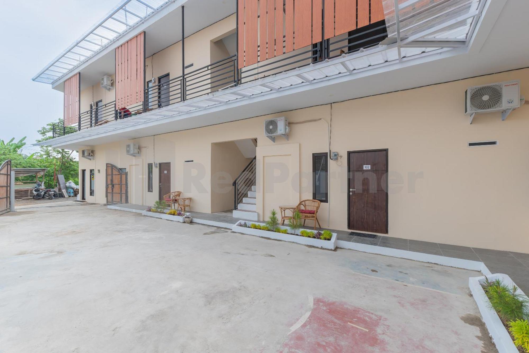 Tangkil  Rumah Panda Guesthouse Redpartner מראה חיצוני תמונה