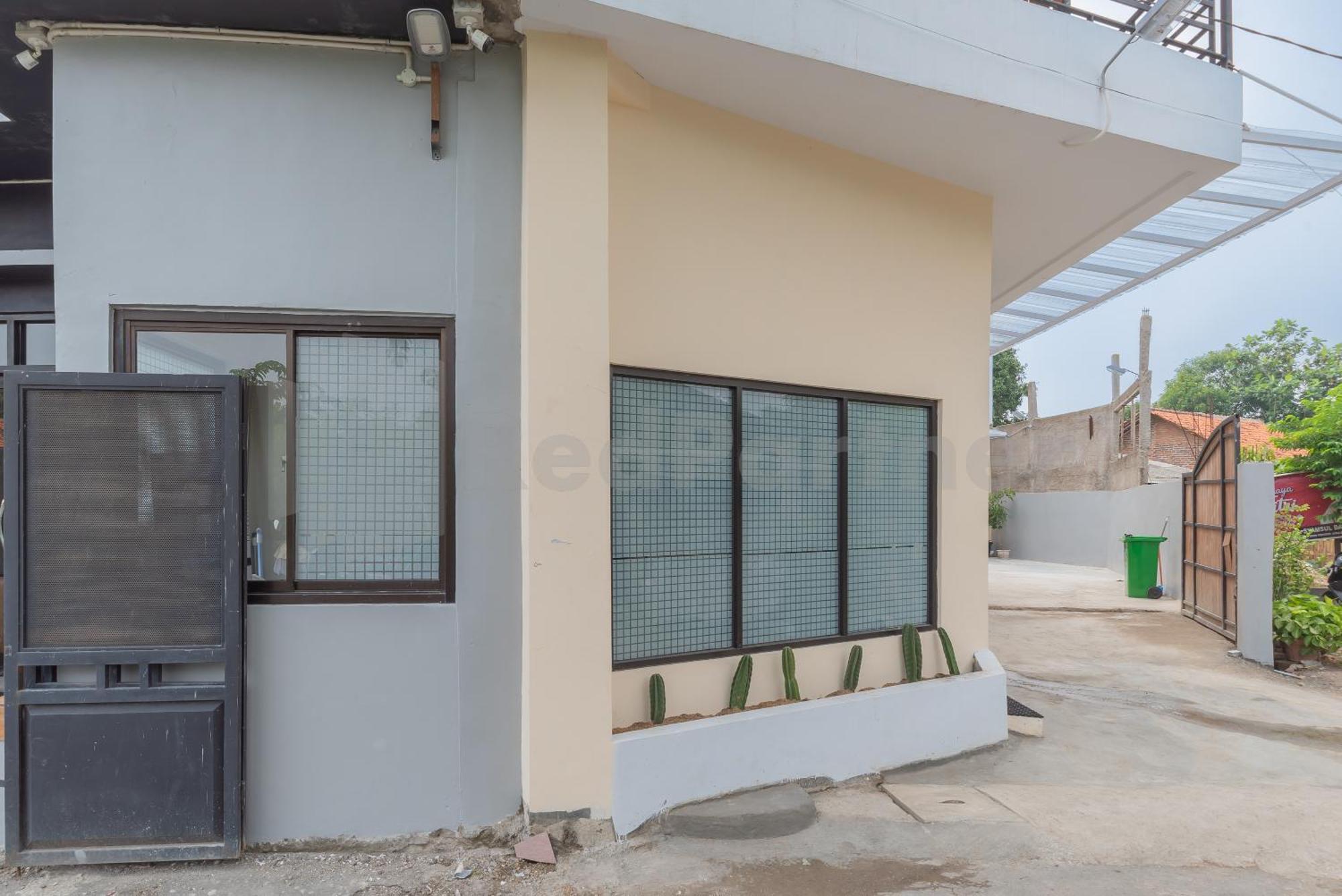 Tangkil  Rumah Panda Guesthouse Redpartner מראה חיצוני תמונה